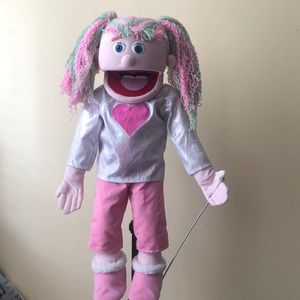 silly puppets alien